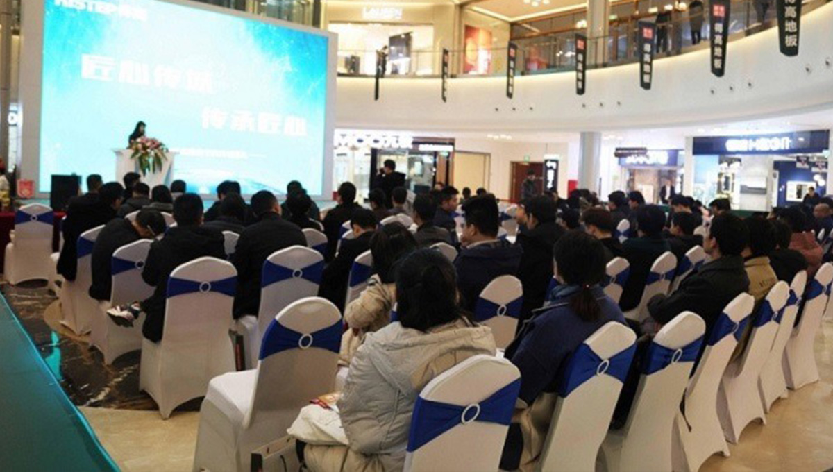 得高攜手設(shè)計大咖何武賢, 得高攜手設(shè)計大咖何武賢,