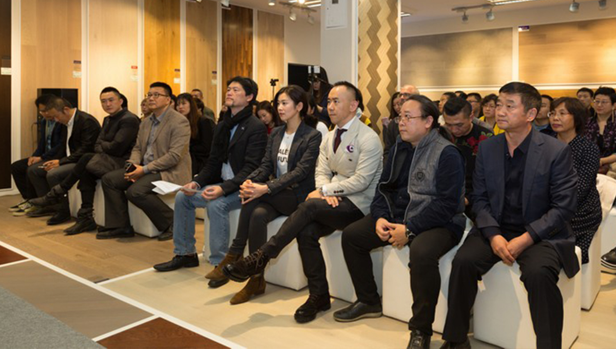 首屆設(shè)計(jì)藝術(shù)展盛大啟動,大咖云集轟動設(shè)計(jì)圈兒 3 首屆設(shè)計(jì)藝術(shù)展盛大啟動,大咖云集轟動設(shè)計(jì)圈兒 3