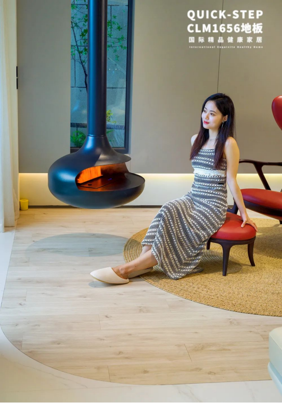 案例精選|地板上頂“材色”俱佳,拿捏空間的自洽感 image 案例精選|地板上頂“材色”俱佳,拿捏空間的自洽感 image