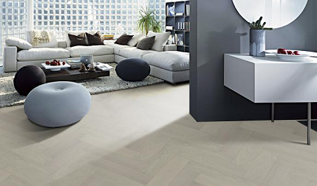 得高尊貴系列Quick-Step三層實(shí)木人字拼花地板 簡約外衣下的卓越匠心